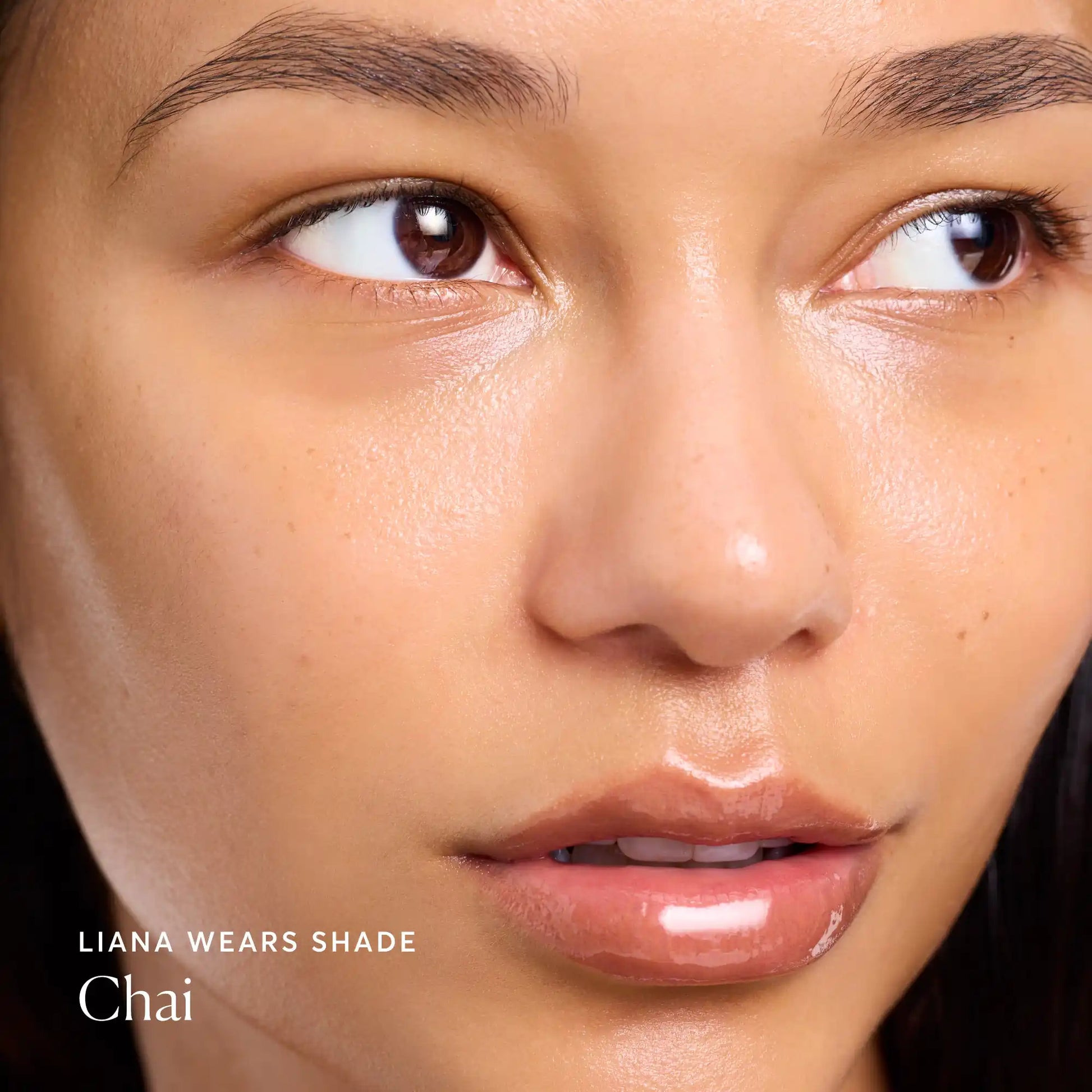 phyto-glow-lip-balm-chai-p1 NATR-60111-Alt-Images-Phyto-Glow-Lip-Balm-Chai-04.webp