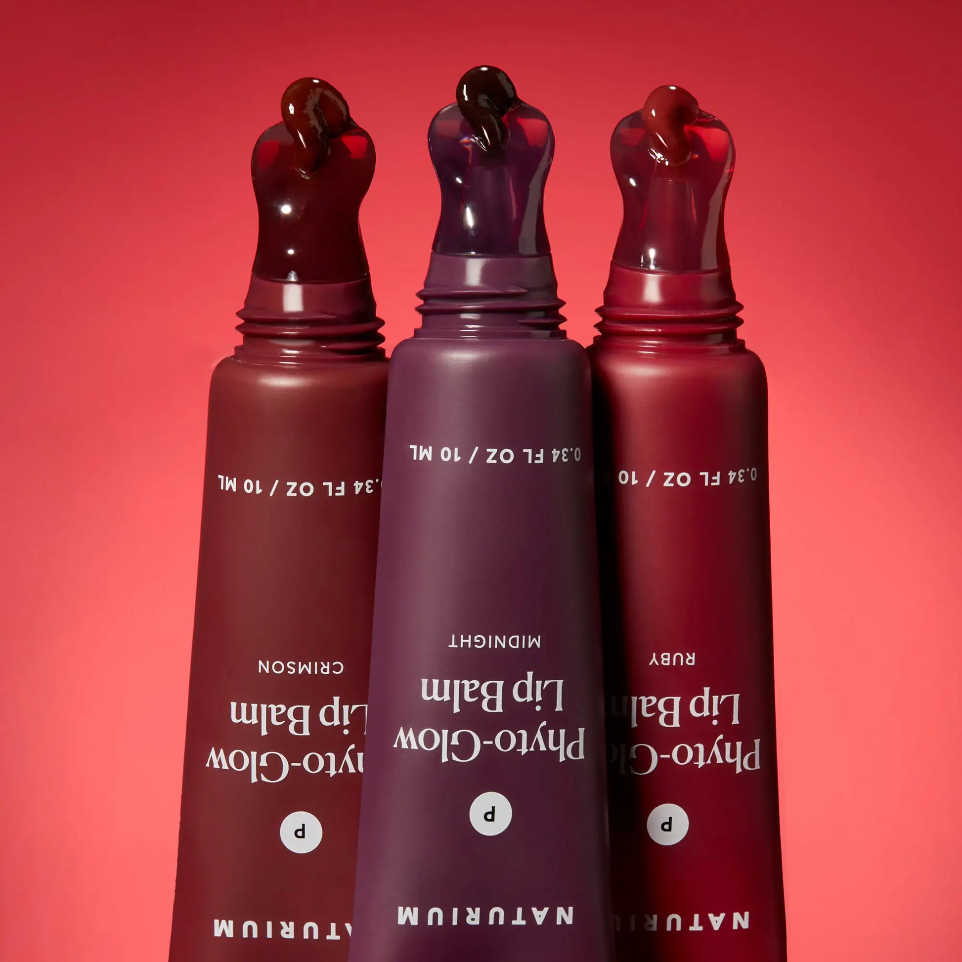 phyto-glow-lip-balm-crimson-d9 phytoglow-moody_6357-crop_1_e73a7054-8061-4f72-8a58-c0111f6fcffa.webp