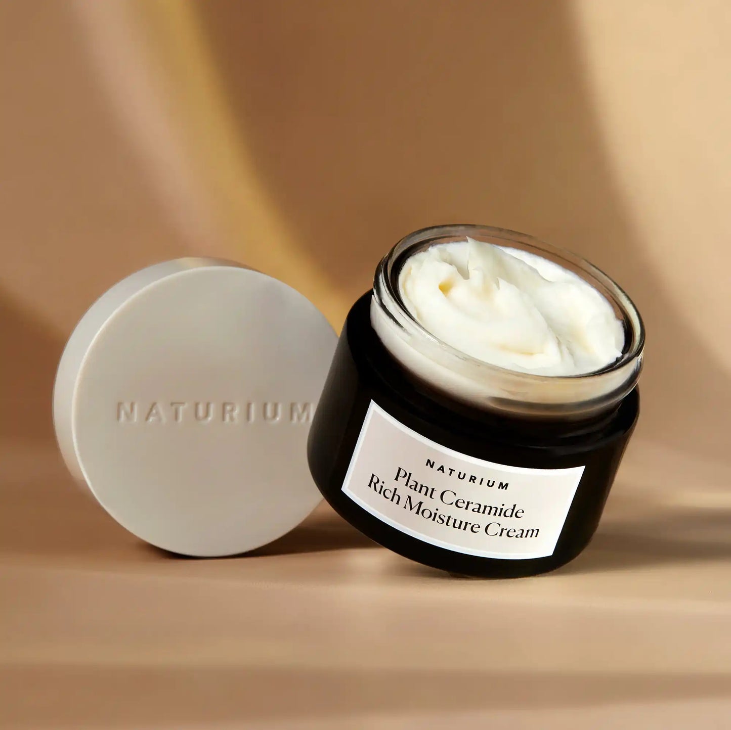 plant-ceramide-rich-moisture-cream-m5 plantceramide_0154-crop_1.webp